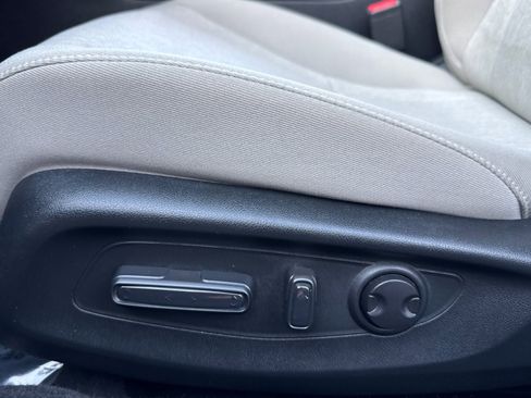 Used 2023 Honda Accord EX image 14