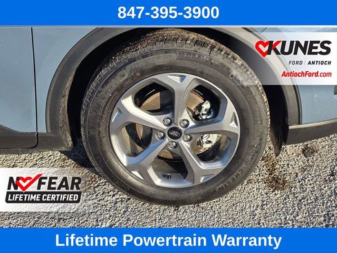 Certified 2025 Ford Escape ST-Line image 9