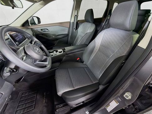 Used 2023 Nissan Rogue SV AWD/4WD image 11