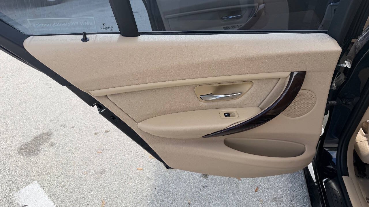 Used 2014 BMW 328i Sedan RWD image 17