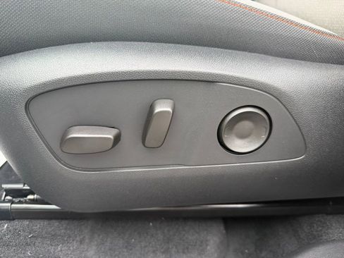 New 2026 Chevrolet Traverse LT w/ Driver Confidence Package image 33