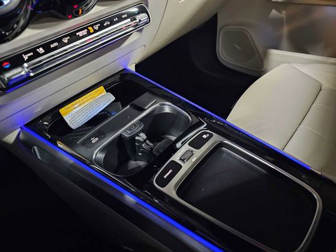 New 2026 Mercedes-Benz GLB 250 4MATIC image 28