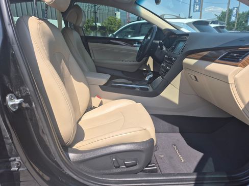 Used 2017 Hyundai Sonata Limited w/ Ultimate Package 04 FWD image 31