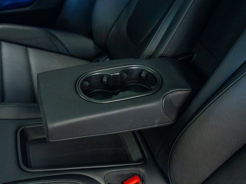 Used 2022 Porsche Taycan 4S image 58