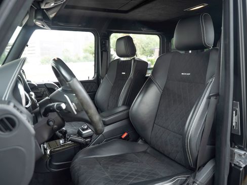 Used 2017 Mercedes-Benz G 550 Squared image 8
