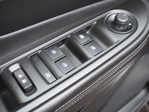 Used 2015 Buick Encore FWD image 15