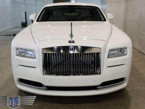 Used 2015 Rolls-Royce Wraith RWD image 7