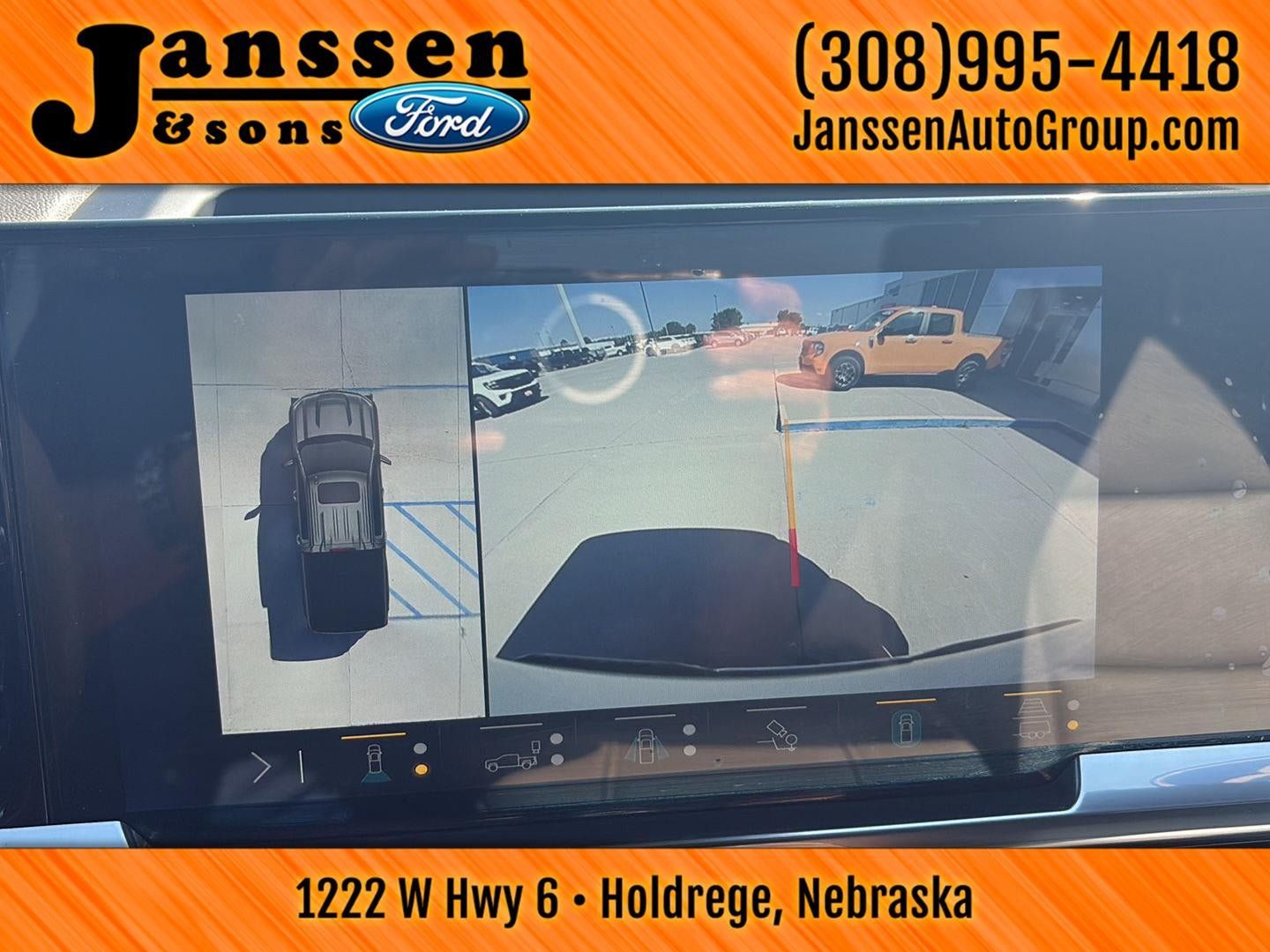 Used 2023 Chevrolet Silverado 1500 LTZ AWD/4WD image 24