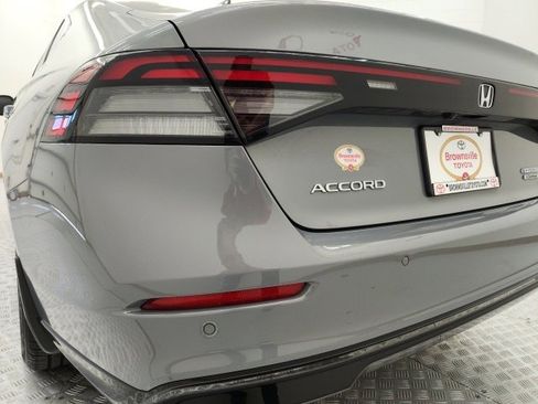 Used 2023 Honda Accord Touring image 20