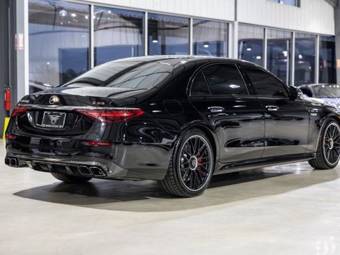 Used 2025 Mercedes-Benz S 63 AMG S image 6