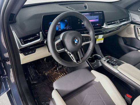 Used 2026 BMW X1 xDrive28i w/ M Sport Package AWD/4WD image 9