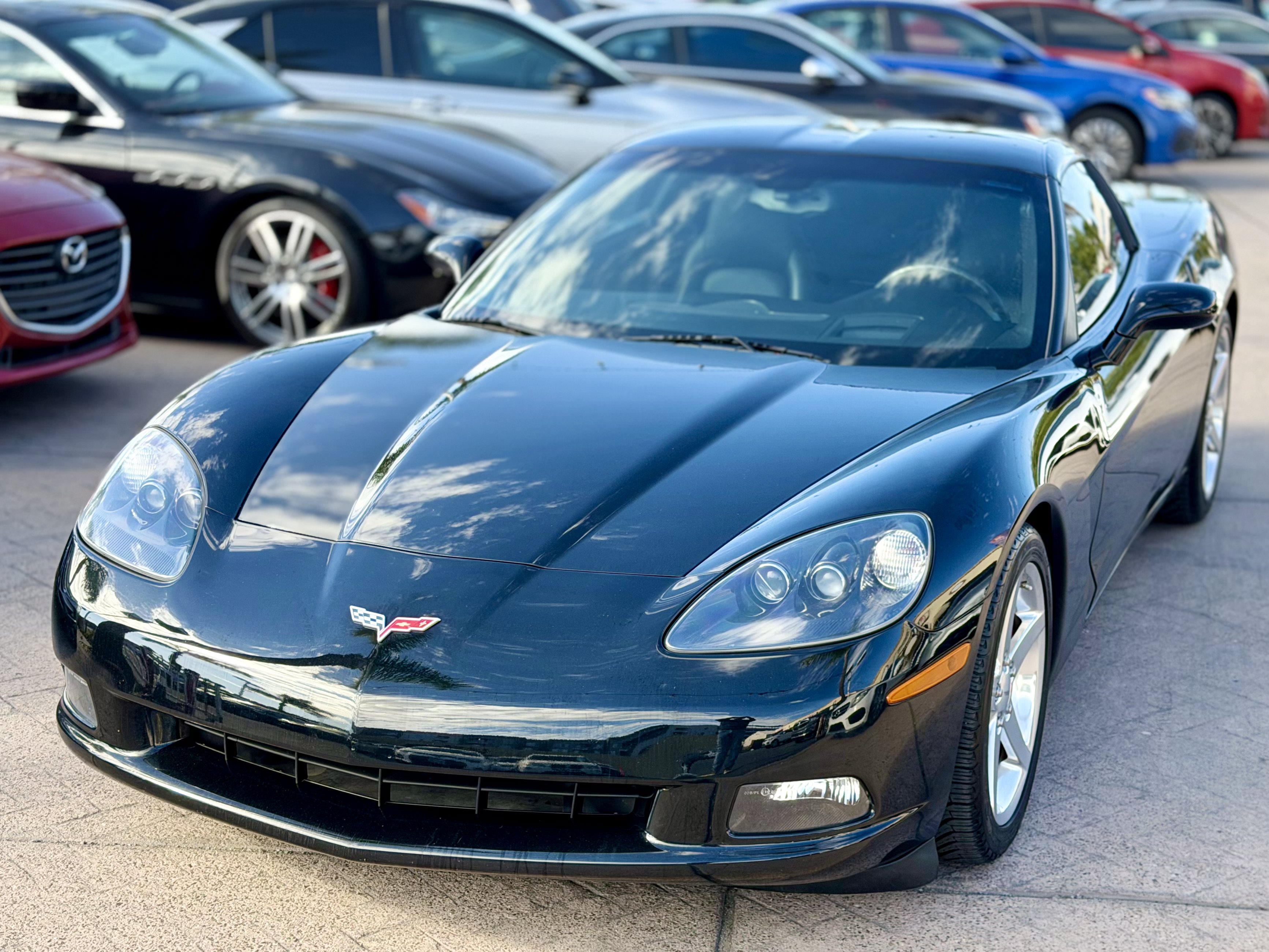 Used 2005 Chevrolet Corvette Coupe w/ Preferred Equipment Group RWD image 6