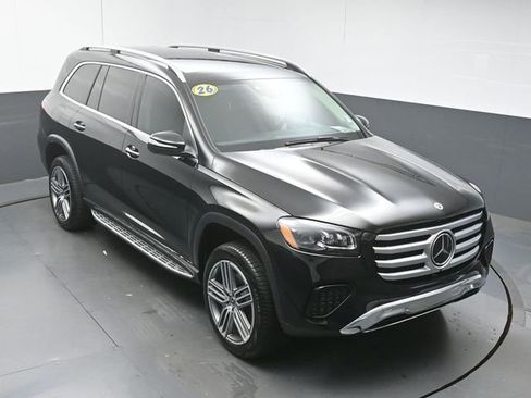 Used 2026 Mercedes-Benz GLS 450 4MATIC image 43