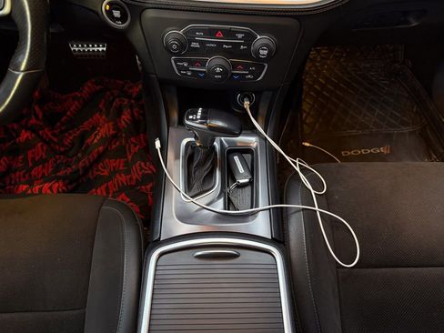 Used 2022 Dodge Charger Scat Pack RWD image 22