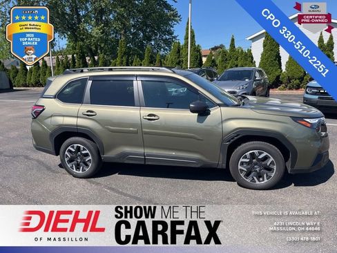 Used 2026 Subaru Forester Premium AWD/4WD image 3