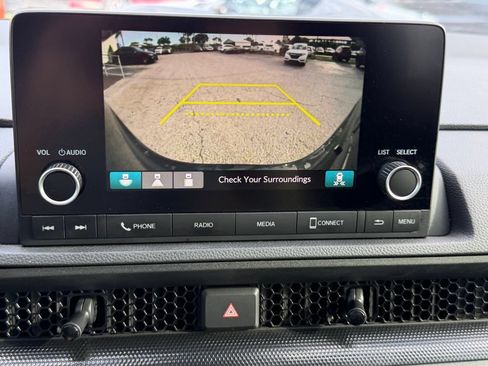 Used 2025 Honda CR-V EX image 22