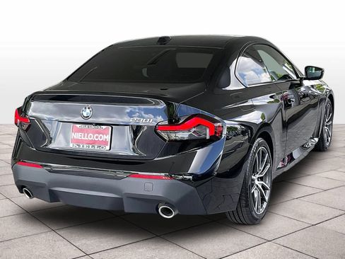 Used 2023 BMW 230i Coupe w/ Convenience Package RWD image 15