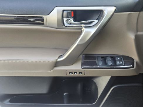Used 2021 Lexus GX 460 Premium image 27