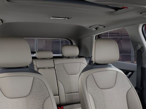 New 2025 Kia Niro EX Touring image 27