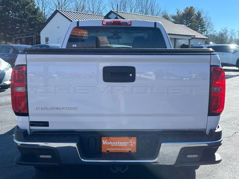 Used 2021 Chevrolet Colorado W/T w/ WT Convenience Package AWD/4WD image 6