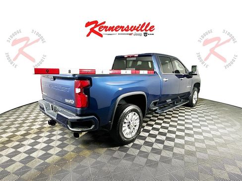Used 2022 Chevrolet Silverado 2500 High Country image 7