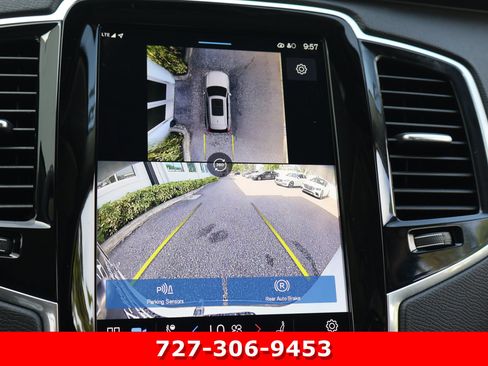 Used 2024 Volvo XC90 T8 Plus w/ Protection Package Premier AWD/4WD image 4