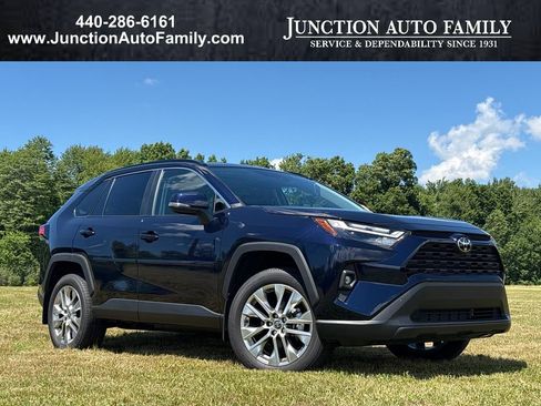 Used 2025 Toyota RAV4 XLE Premium w/ Weather Package AWD/4WD image 1