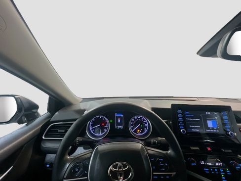 Used 2024 Toyota Camry LE w/ Convenience Package FWD image 7