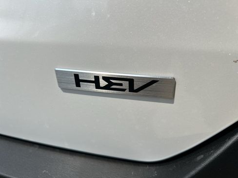 New 2026 Kia Carnival EX FWD image 8