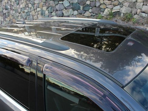 Used 2018 Jeep Grand Cherokee Limited image 41