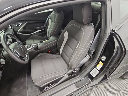 Certified 2023 Chevrolet Camaro SS RWD image 28