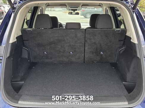 Used 2024 Nissan Rogue SV AWD/4WD image 13