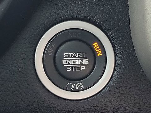 Used 2021 RAM 2500 Laramie image 17