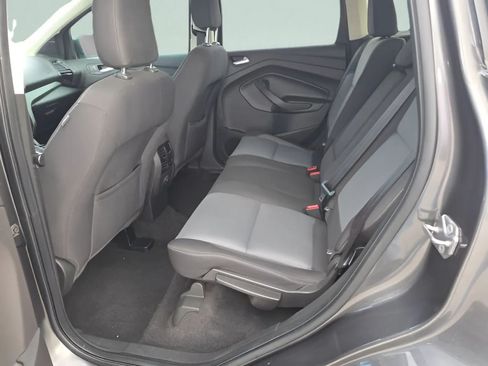 Used 2018 Ford Escape SE FWD image 36