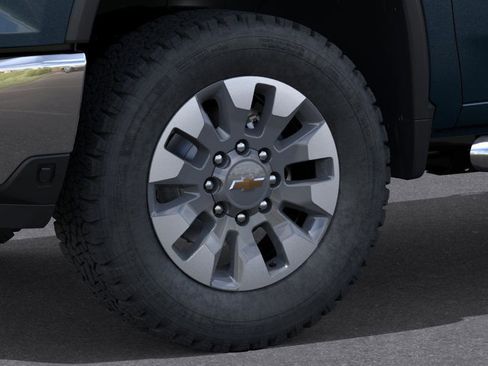 New 2026 Chevrolet Silverado 2500 LT image 9