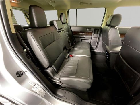 Used 2019 Ford Flex Limited FWD image 25