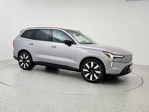 New 2026 Volvo EX90 Ultra AWD/4WD image 3