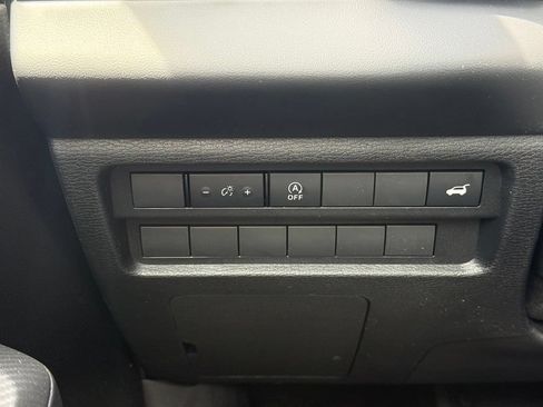New 2026 Mitsubishi Outlander AWD image 7