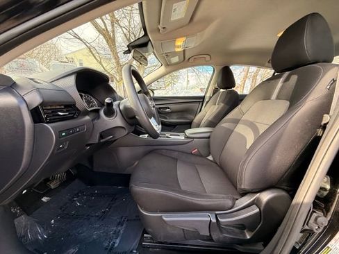 Used 2024 Nissan Sentra SV image 23