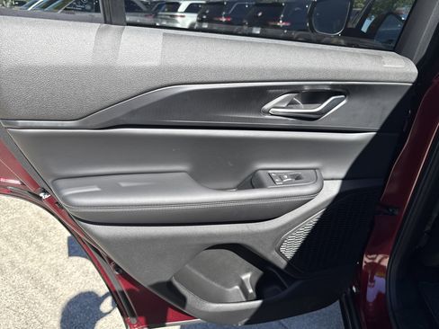 New 2025 Jeep Grand Cherokee Altitude image 22