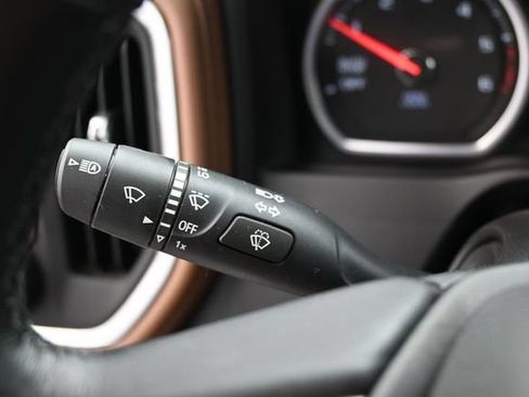 Used 2022 Chevrolet Silverado 1500 High Country AWD/4WD image 17