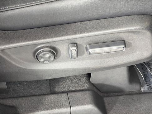 Used 2025 Honda Odyssey EX-L image 34