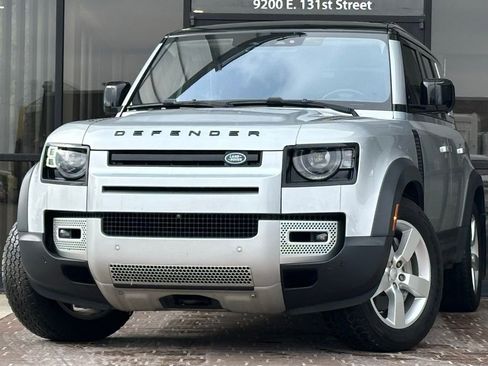 Used 2020 Land Rover Defender 110 First Edition image 1