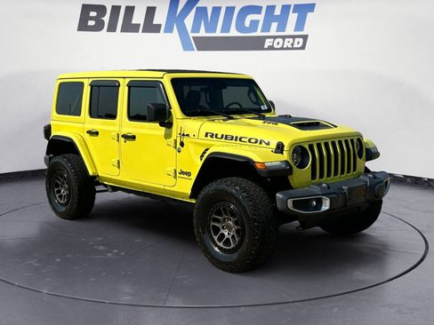 Used 2023 Jeep Wrangler Unlimited Rubicon 392 w/ Xtreme Recon 35" Tire Package AWD/4WD image 7