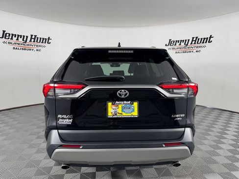 Used 2025 Toyota RAV4 Limited AWD/4WD image 7