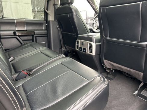 Used 2020 Ford F350 Lariat w/ Lariat Ultimate Package image 12