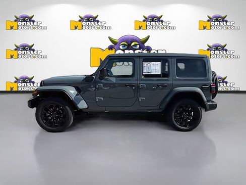 Used 2025 Jeep Wrangler Sahara 4xe w/ Safety Group image 8