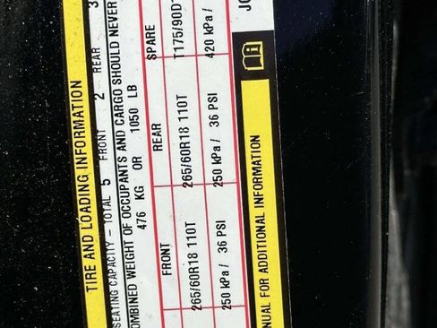 Used 2018 Jeep Grand Cherokee Limited image 17