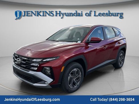 New 2026 Hyundai Tucson Blue SE image 7