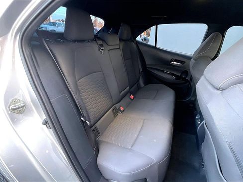 Used 2024 Toyota Corolla SE image 16